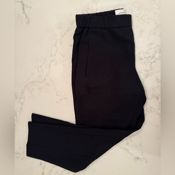 Wilfred black tapered + cropped pant, size 6 - Picture 3 of 7